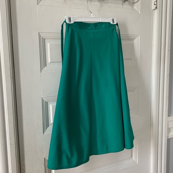 VINTAGE Green Watermelon Midi Wrap Skirt - Picture 3 of 3